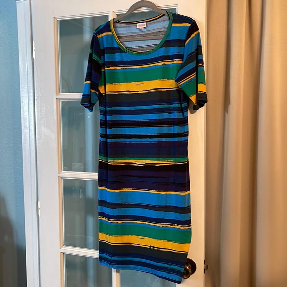 Women’s Lularoe Julia dress